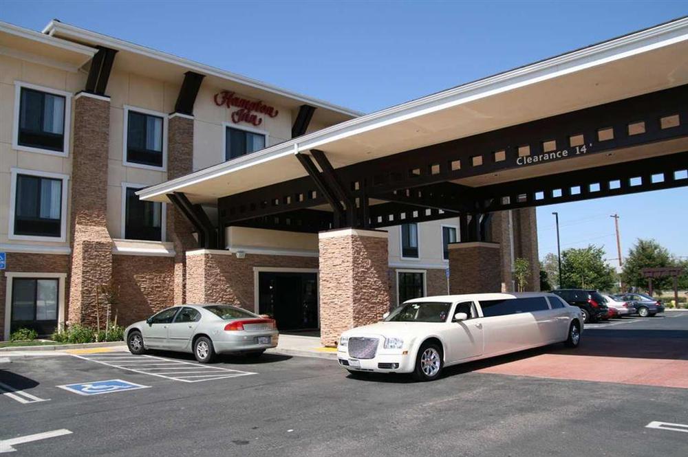 Hampton By Hilton Otel Brentwood Dış mekan fotoğraf