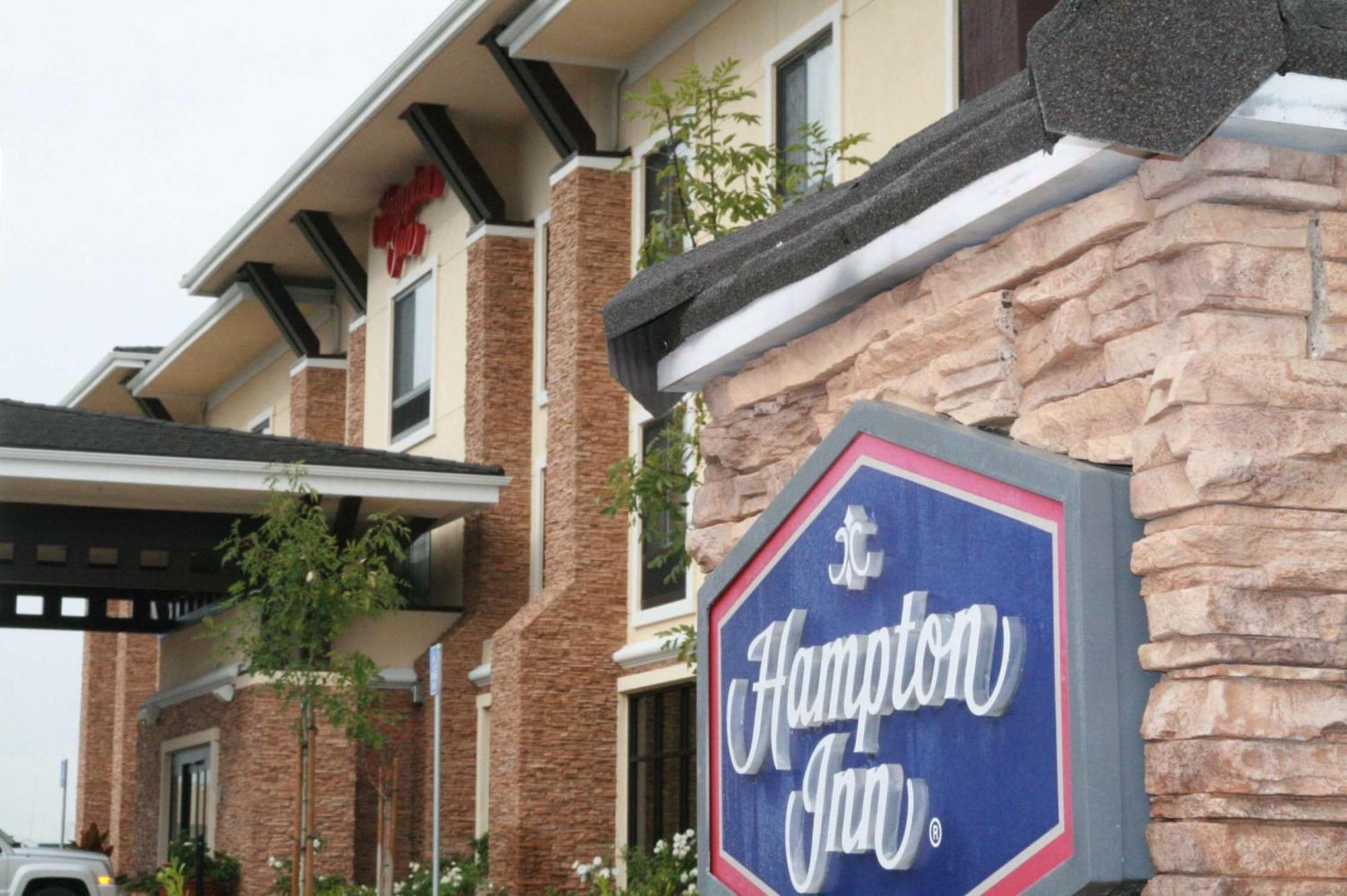 Hampton By Hilton Otel Brentwood Dış mekan fotoğraf